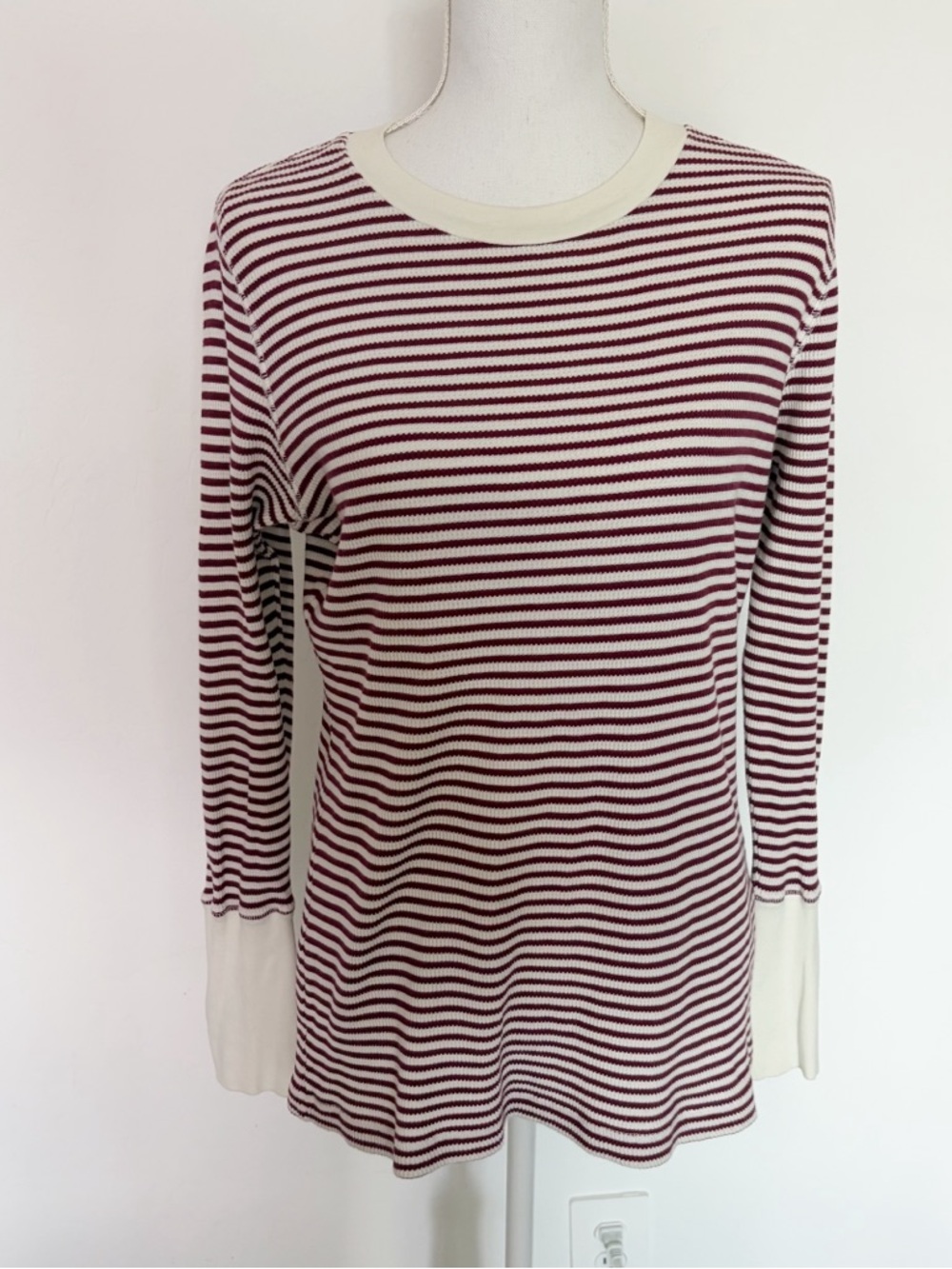EUC Sundance Elemental Casual Striped Red White Thermal Top Size L